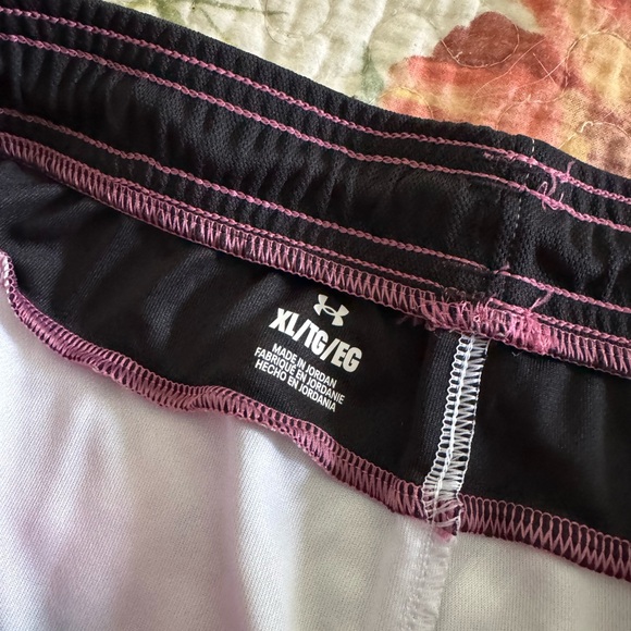 3 pair-Under Armour XL Women's Athletic Shorts - Picture 5 of 16